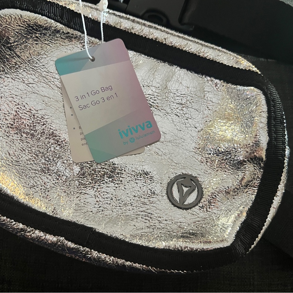 Lululemon Ivivva Silver Crossbody Bag NWT. Fanny Pack, Wristlet, 3 in 1.